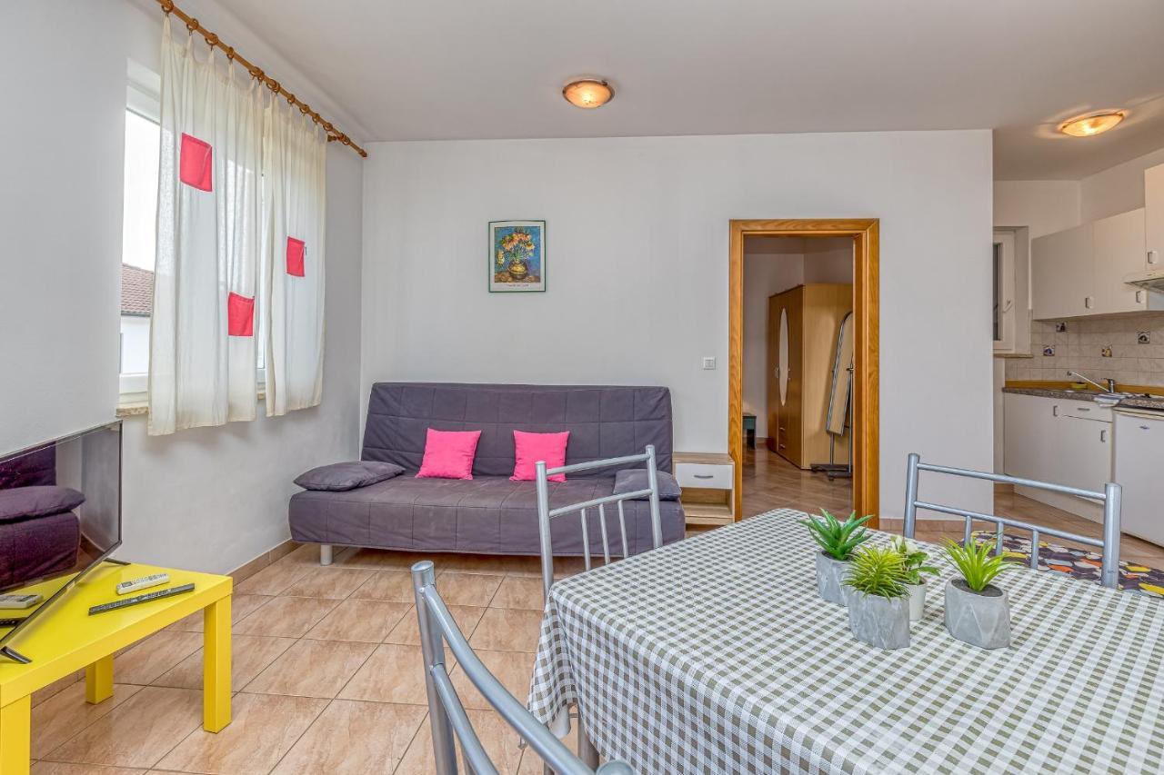 Sunrise Apartments Rovinj Exteriör bild