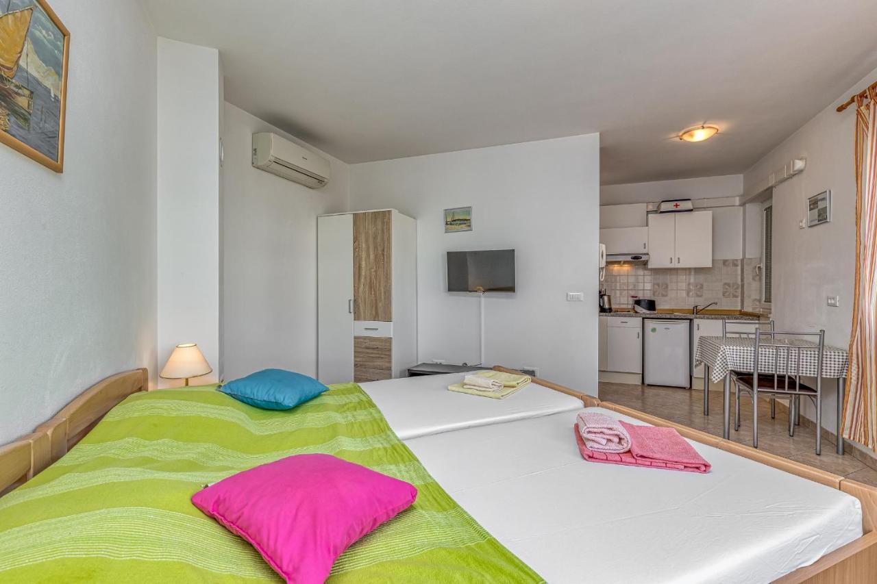 Sunrise Apartments Rovinj Exteriör bild