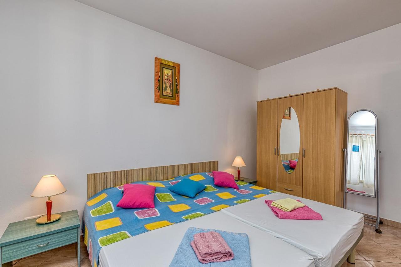 Sunrise Apartments Rovinj Exteriör bild