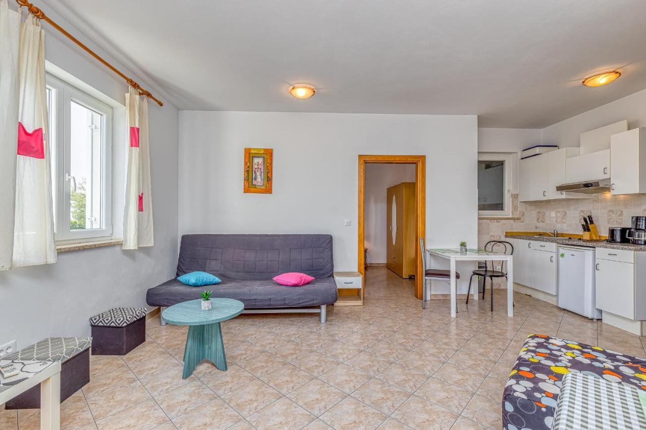Sunrise Apartments Rovinj Exteriör bild